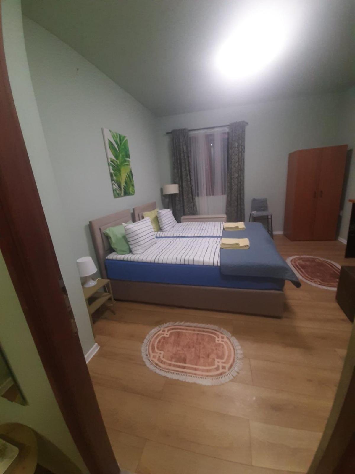 Apartman Ana 레스코바츠 외부 사진