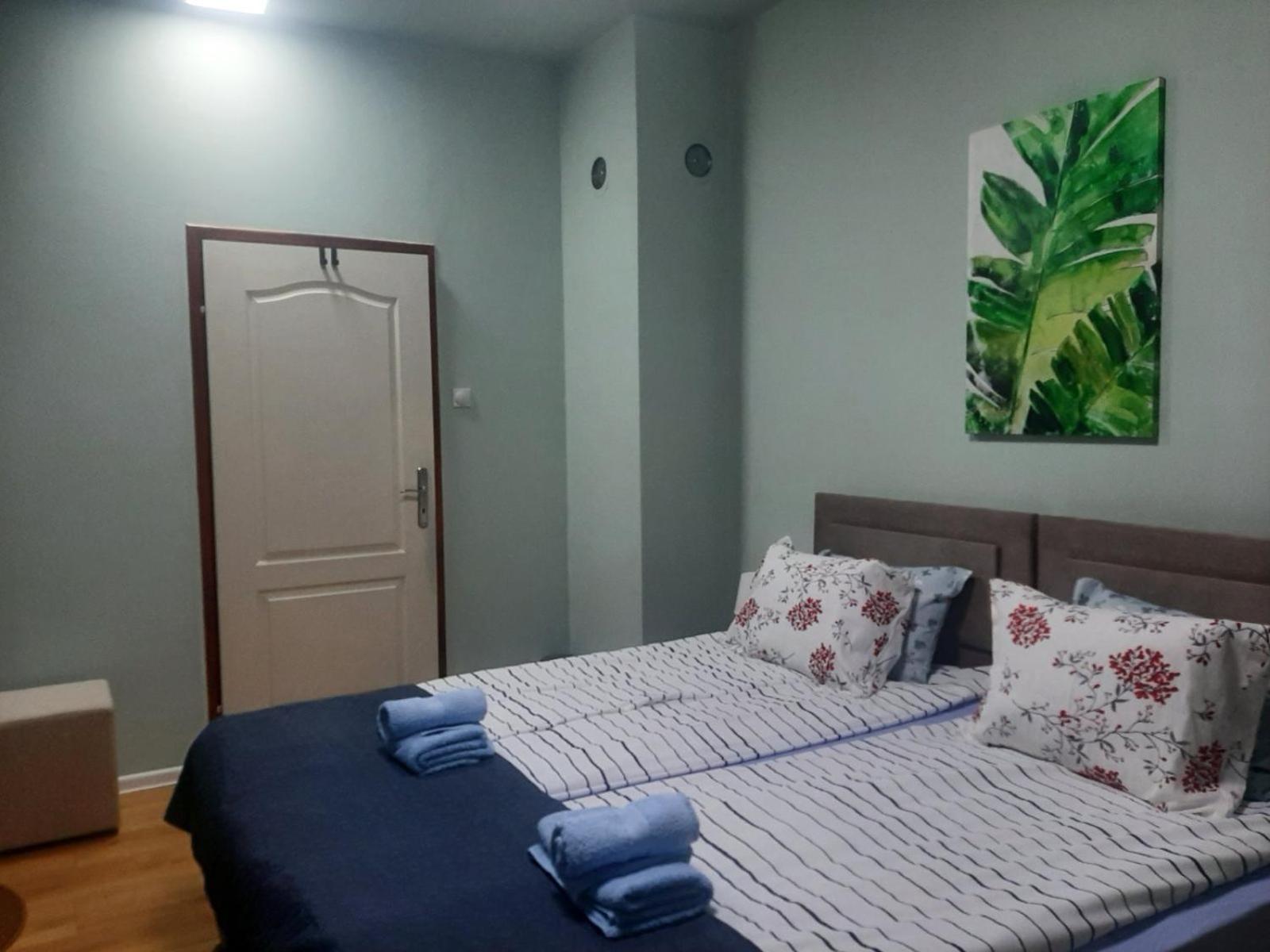 Apartman Ana 레스코바츠 외부 사진