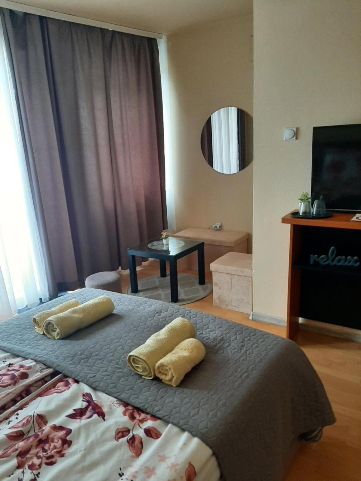 Apartman Ana 레스코바츠 외부 사진